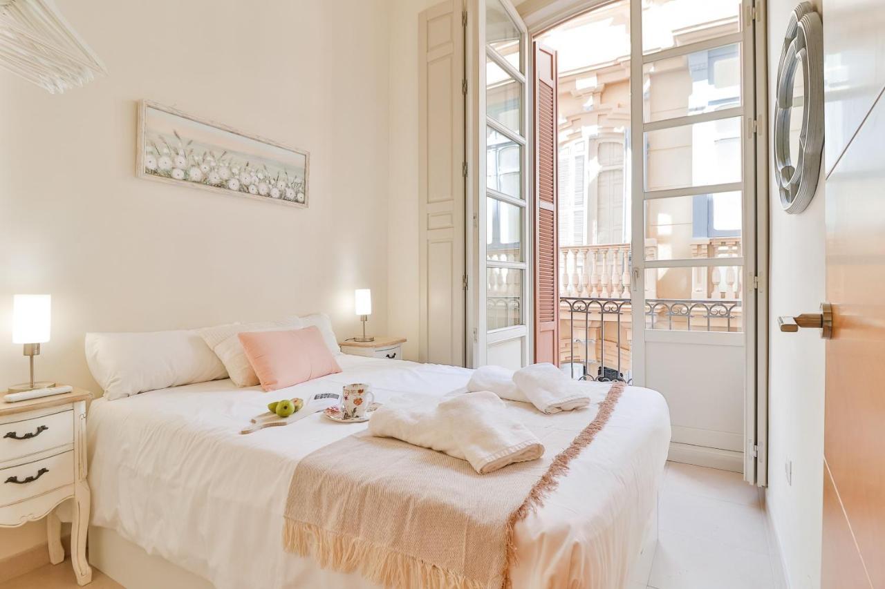 Flat 2 Bedrooms In The City Center Málaga Kültér fotó