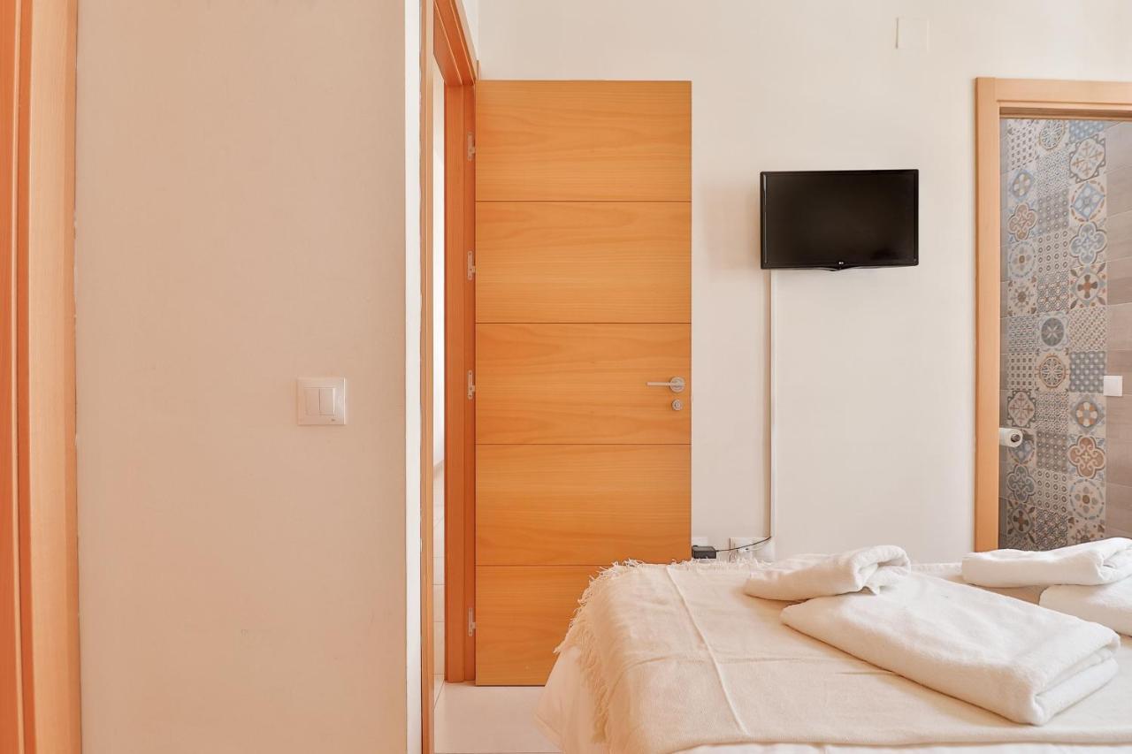 Flat 2 Bedrooms In The City Center Málaga Kültér fotó