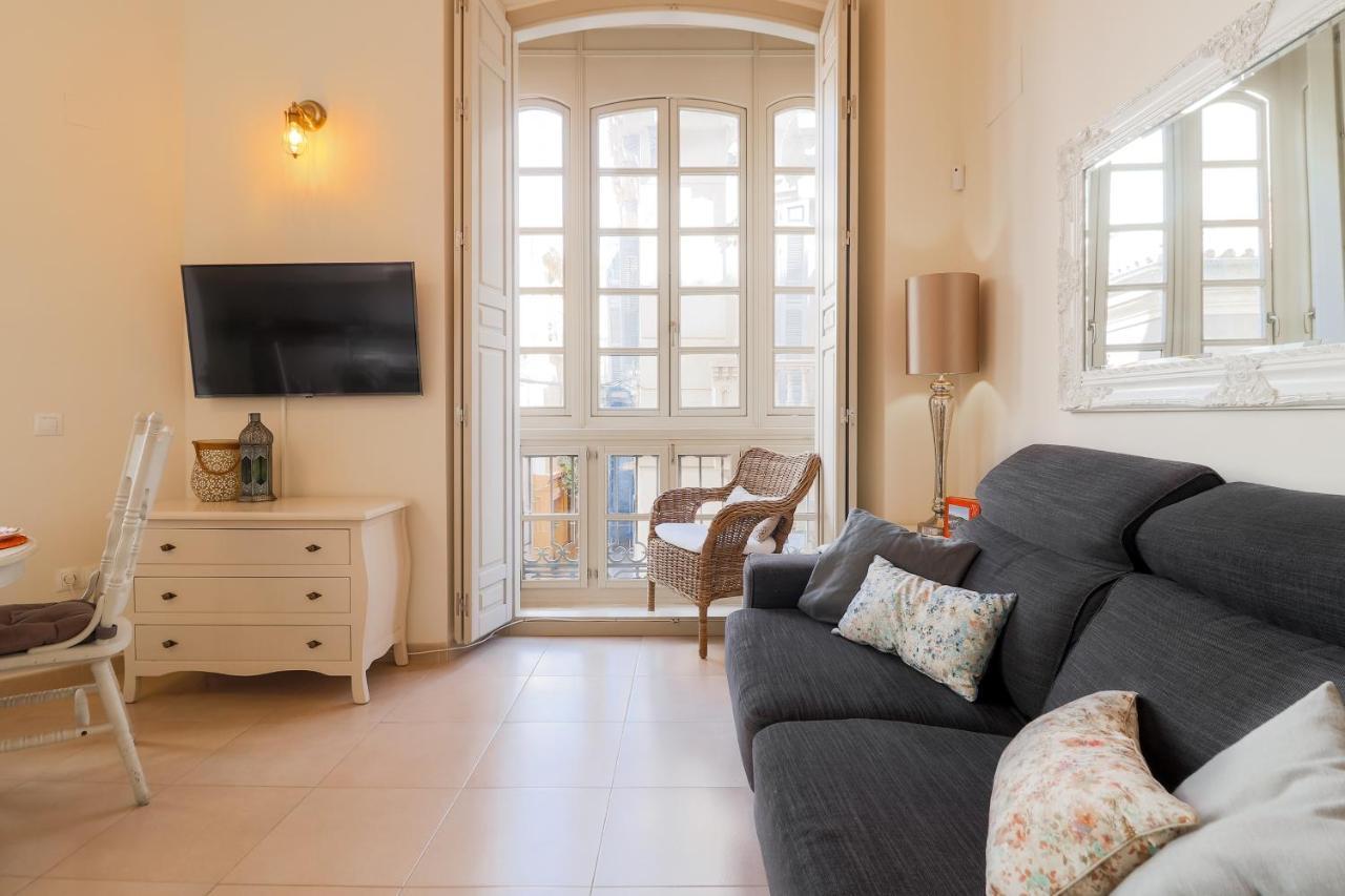 Flat 2 Bedrooms In The City Center Málaga Kültér fotó